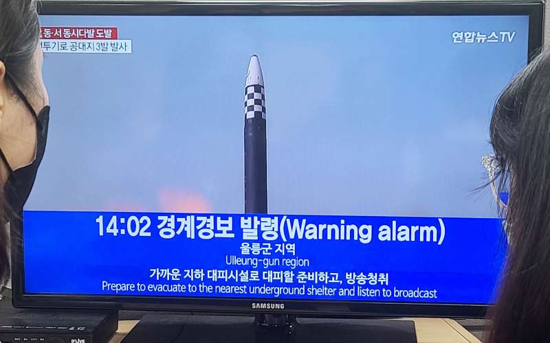 s koreja opozorilo.jpg