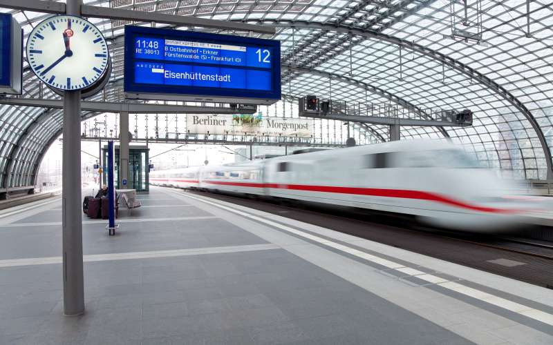 berlin želežniška.jpg