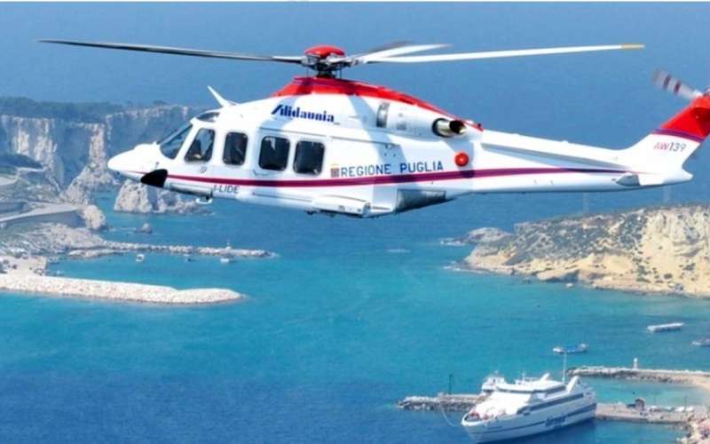 helikopter, italija