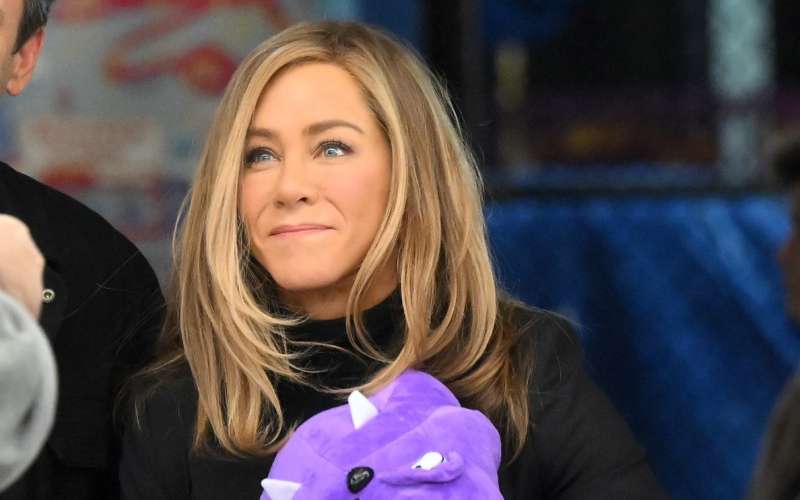 aniston.jpg