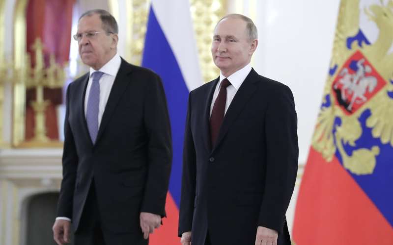 vladimir putin, sergej lavrov.jpg