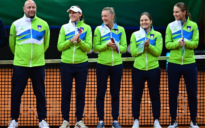tenis zenske.JPG