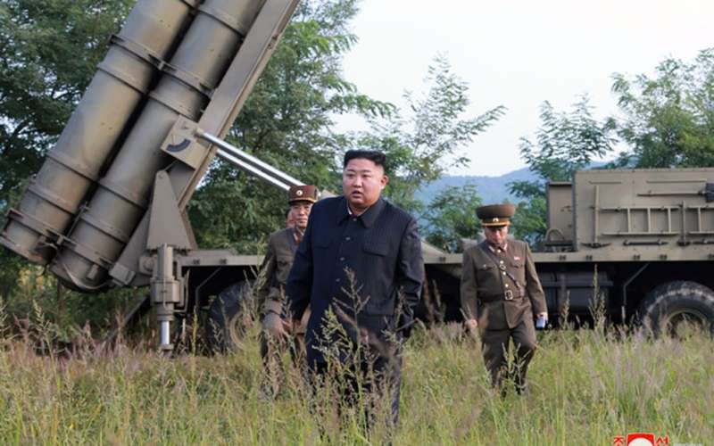kim jong-un, raketa1.jpg