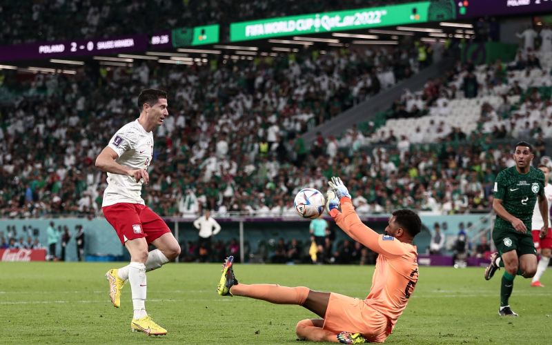 lewandowski poljska savdska arabija 22 pm.jpg