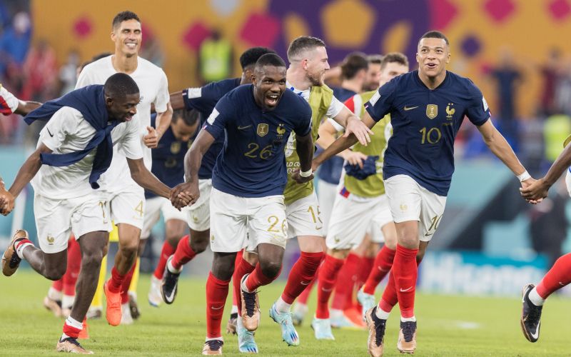 Mbappe francija 22 pm.jpg