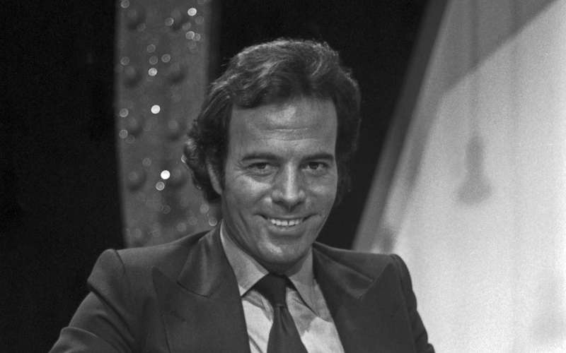 Julio Iglesias