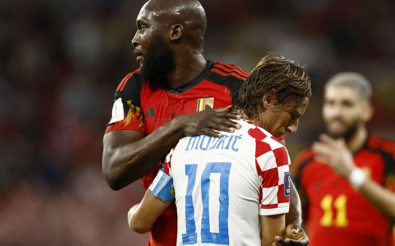 lukaku modric re.JPG