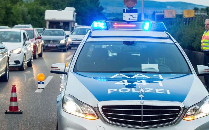 nemška policija, avtocesta, splošna.jpg