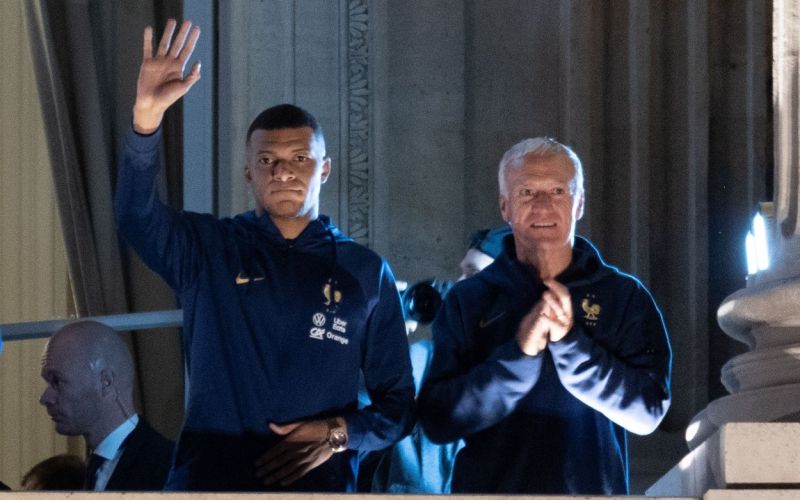mbappe deschamps francija.jpg