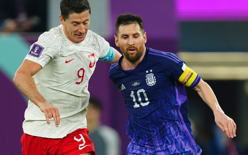 lewandowski messi.jpg