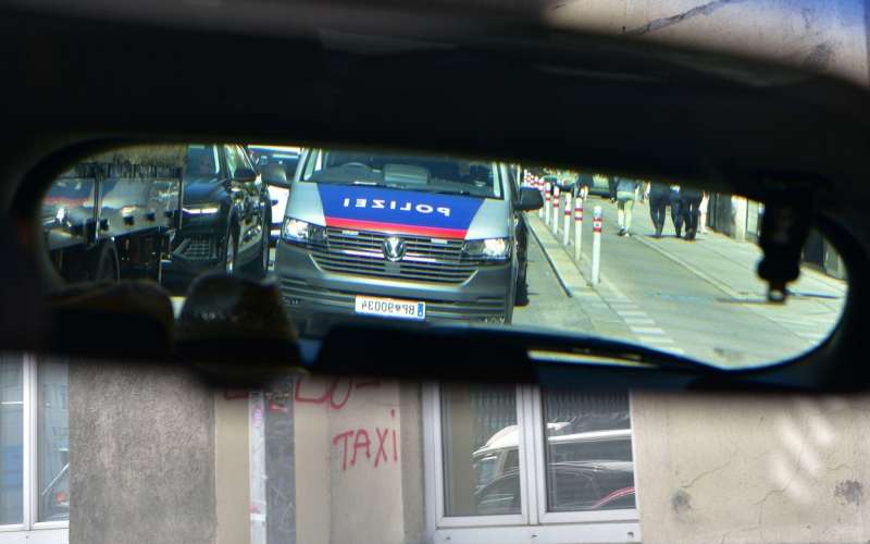 avstrijska policija