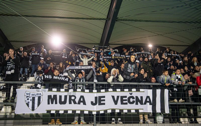 mura navijaci ac.jpg