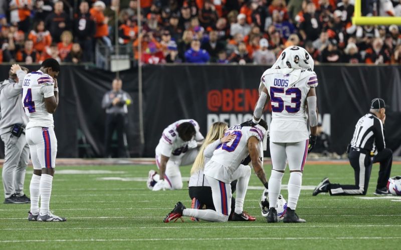 Damar Hamlin.jpg