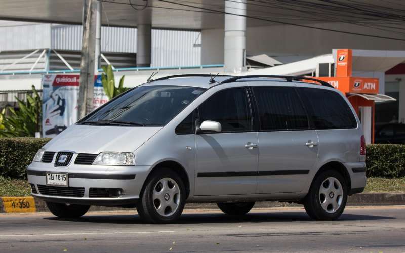 seat alhambra.jpg