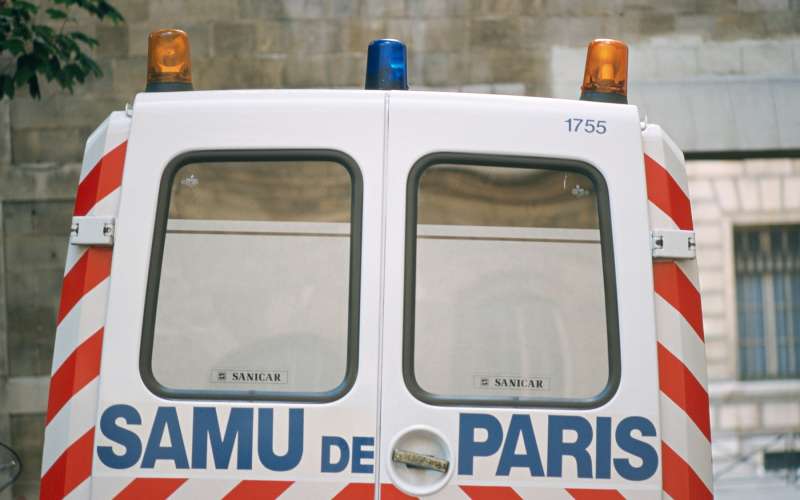 reševalno vozilo, pariz.jpg