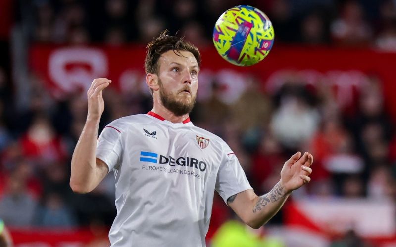 sevilla rakitic.jpg