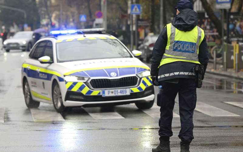 slovenska-policija