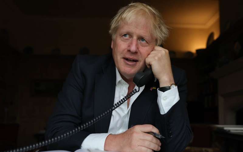 boris johnson, telefon.jpg