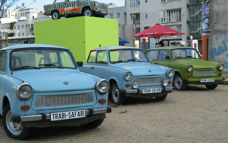 trabant-2880610.jpg