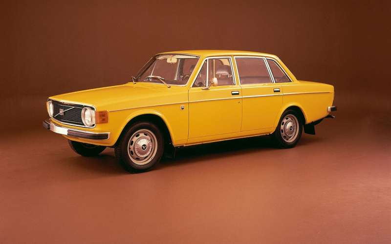 volvo144.jpg