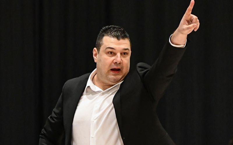 dragan nikolic.jpg