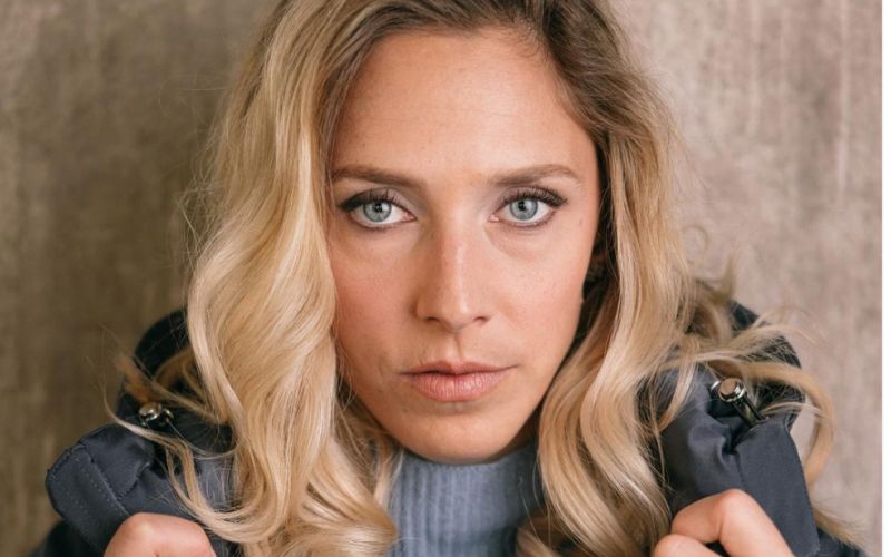 ana bucik1.jpg