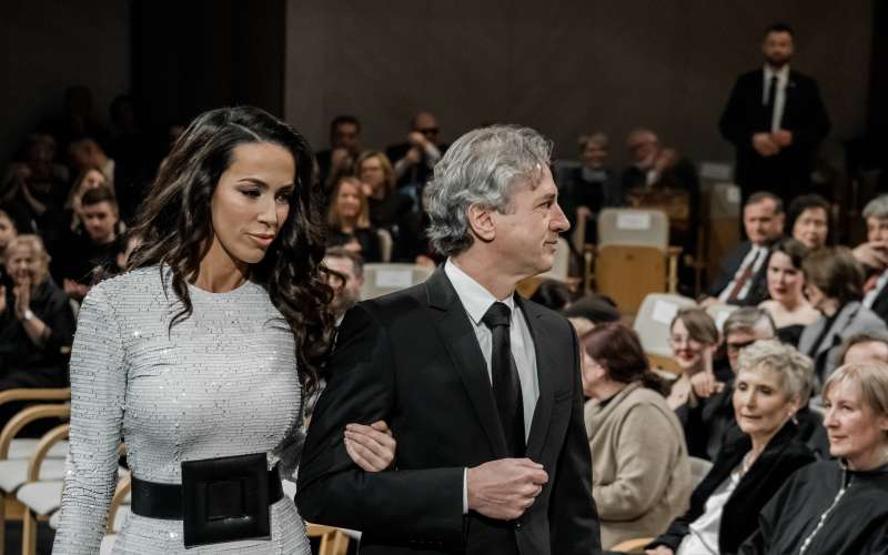 Robert Golob, Tina Gaber