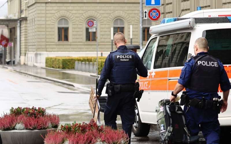 švicarska policija