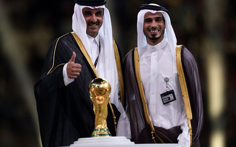 šejk al thani.jpg