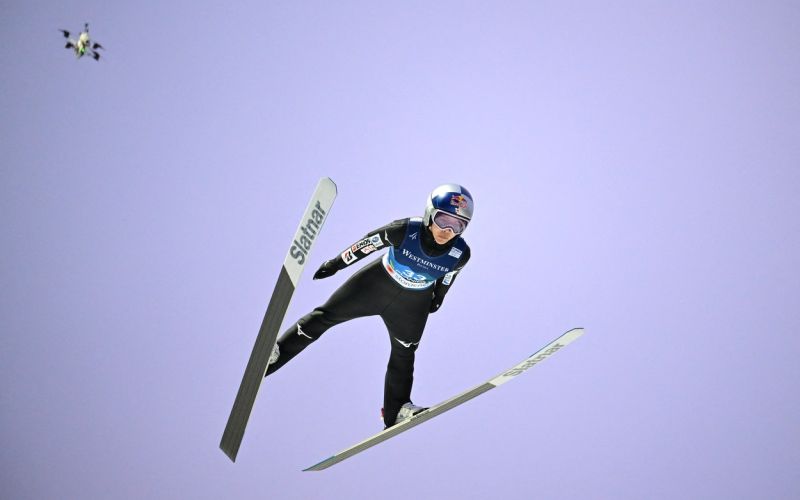 sara takanasi.jpg