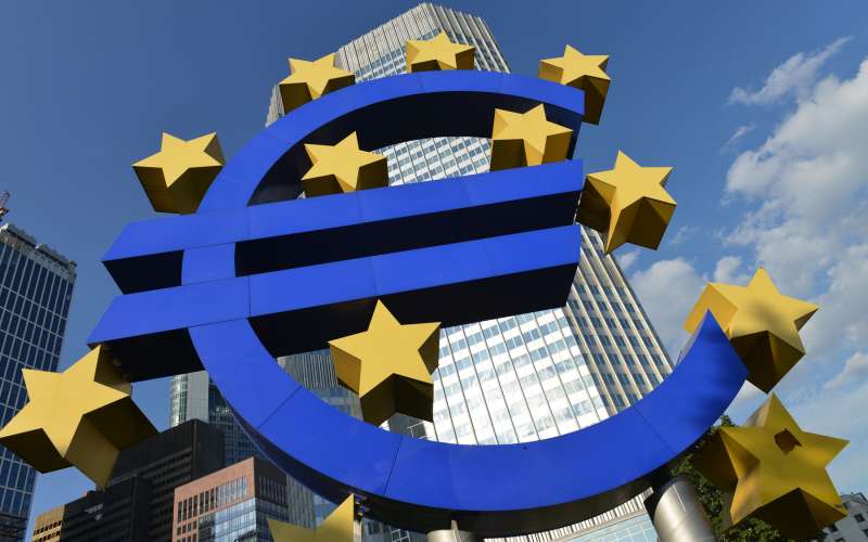 ecb, evropska centralna banka