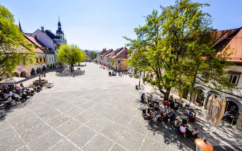 nagrajeni_novomeki_glavni_trg__foto_peter_uni_fabjan_.jpg
