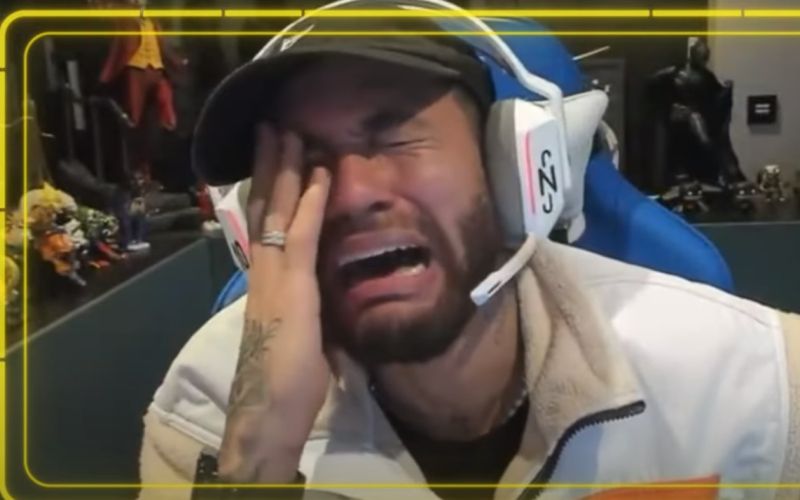 neymar poker.jpg