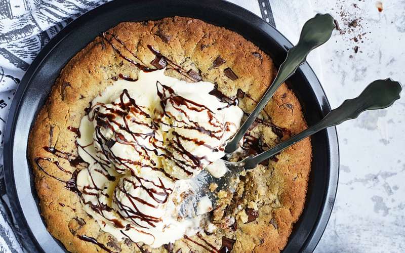 sladkih5 pizookie 1.jpg