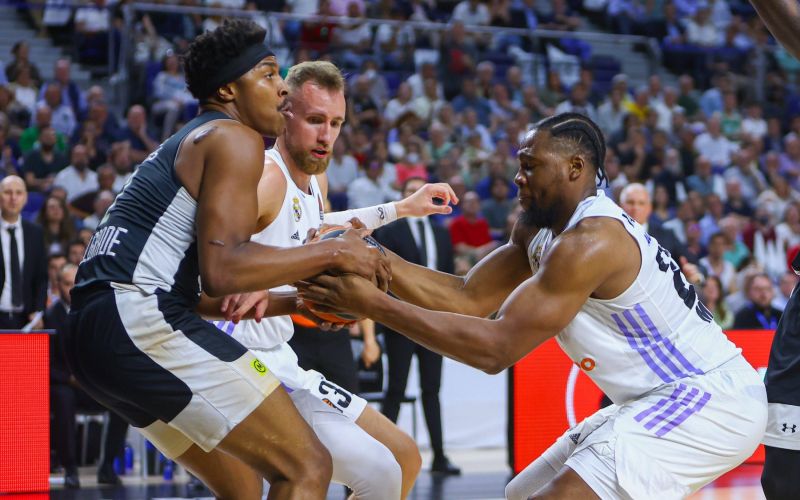 Yabusele real.jpg