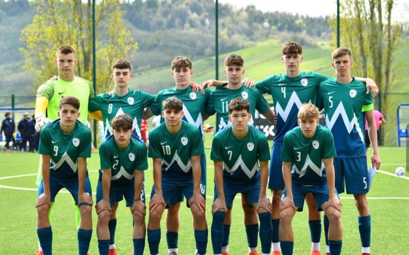 slovenija u16.jpg