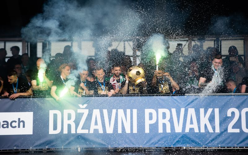 olimpija slavje 10.jpg