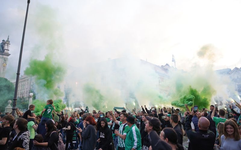 olimpija navijači.JPG