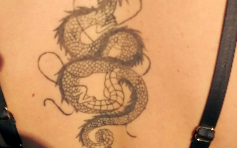 hana tatu.jpg