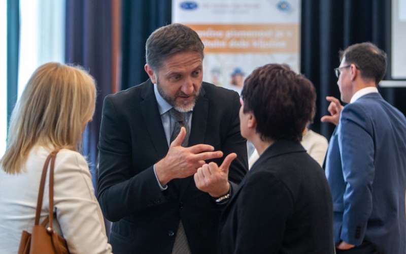 klemen boštjančič.jpg