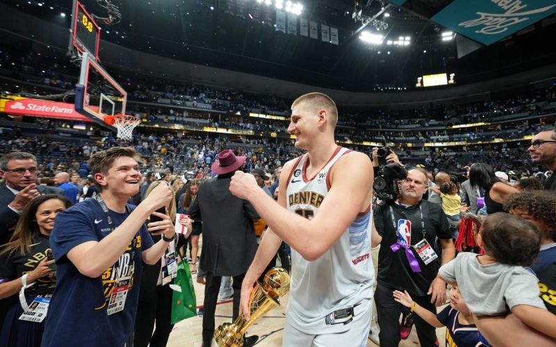 jokic (2).jpg