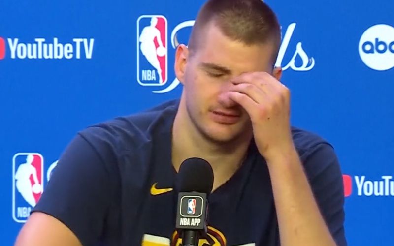 jokic telefon.png