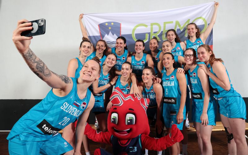 slovenija ženske eurobasket af.JPG