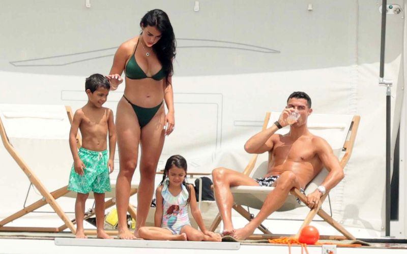 ronaldo georgina 33.jpg