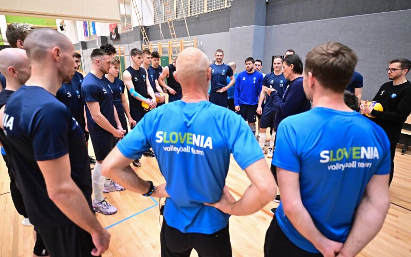 slovenija odbojka.JPG