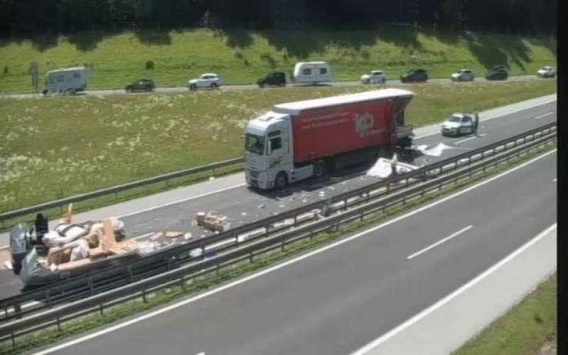 prometna nesreča, maribor, avtodom