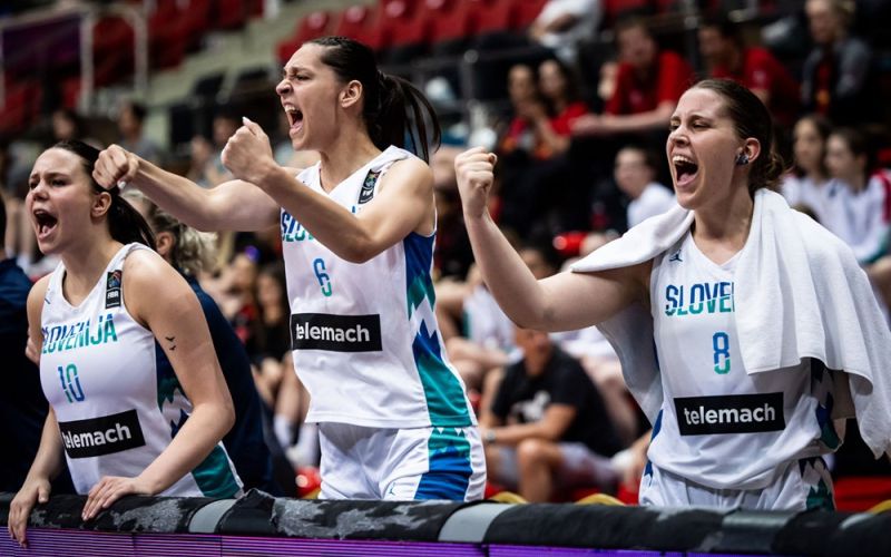 slovenija u18 zenske kosarka.jpg