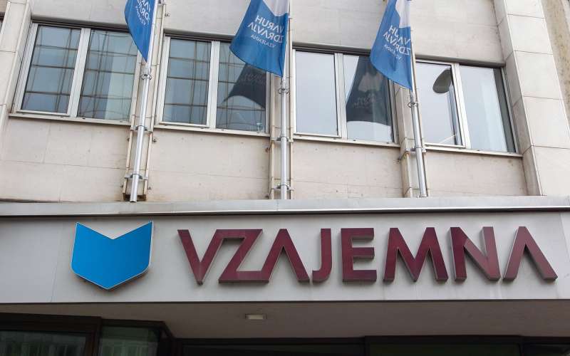 vzajemna sedez m24.jpg