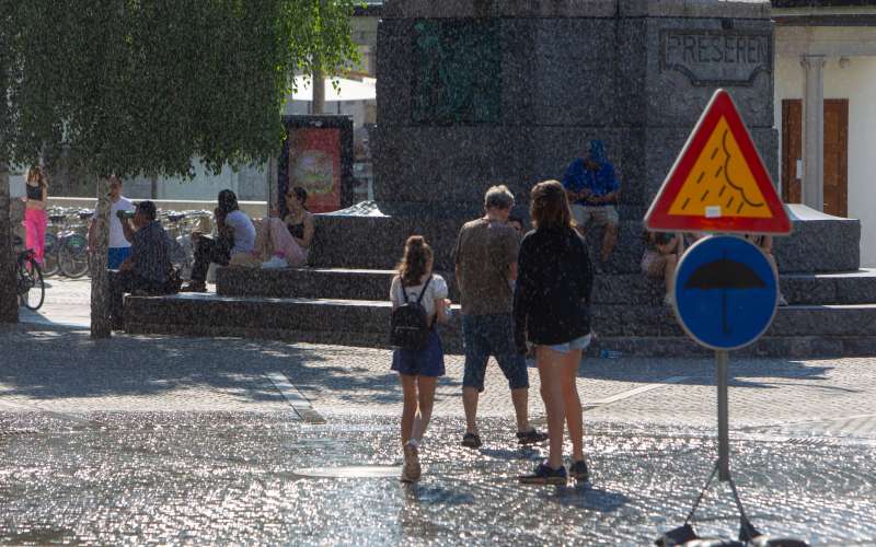 vročina, ljubljana, prešernov trg