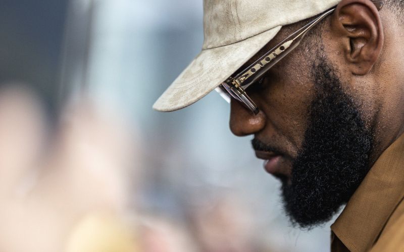 lebron james.jpg